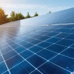 Nový solární projekt Rumunska vyvolává zelenou revoluci v ocelářství